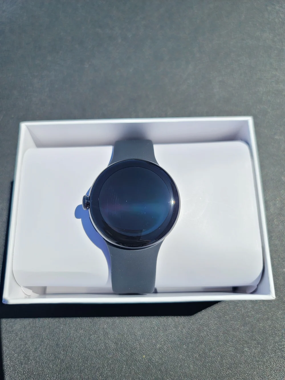 Google Pixel Watch 1st Gen Matte Black Obsidian With Fitbit Brand New Unsealed